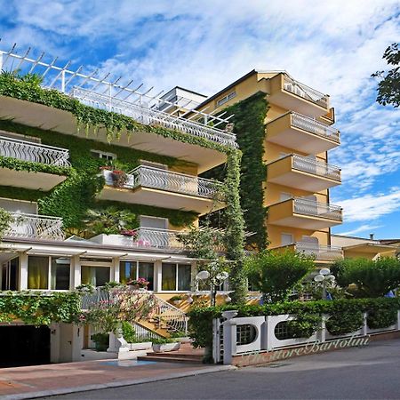 Hotel Marconi كاتوليكا المظهر الخارجي الصورة
