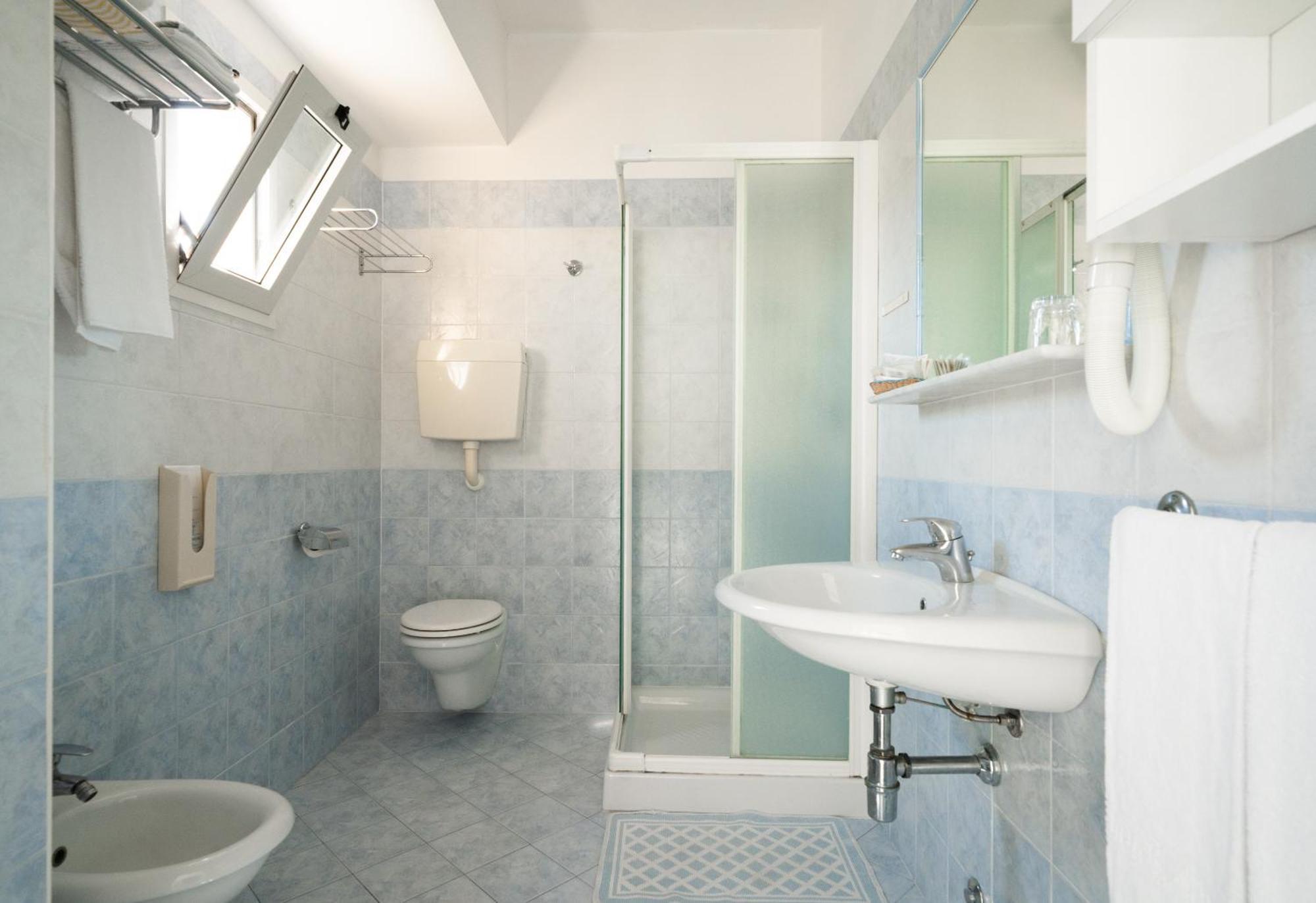 Hotel Marconi كاتوليكا المظهر الخارجي الصورة