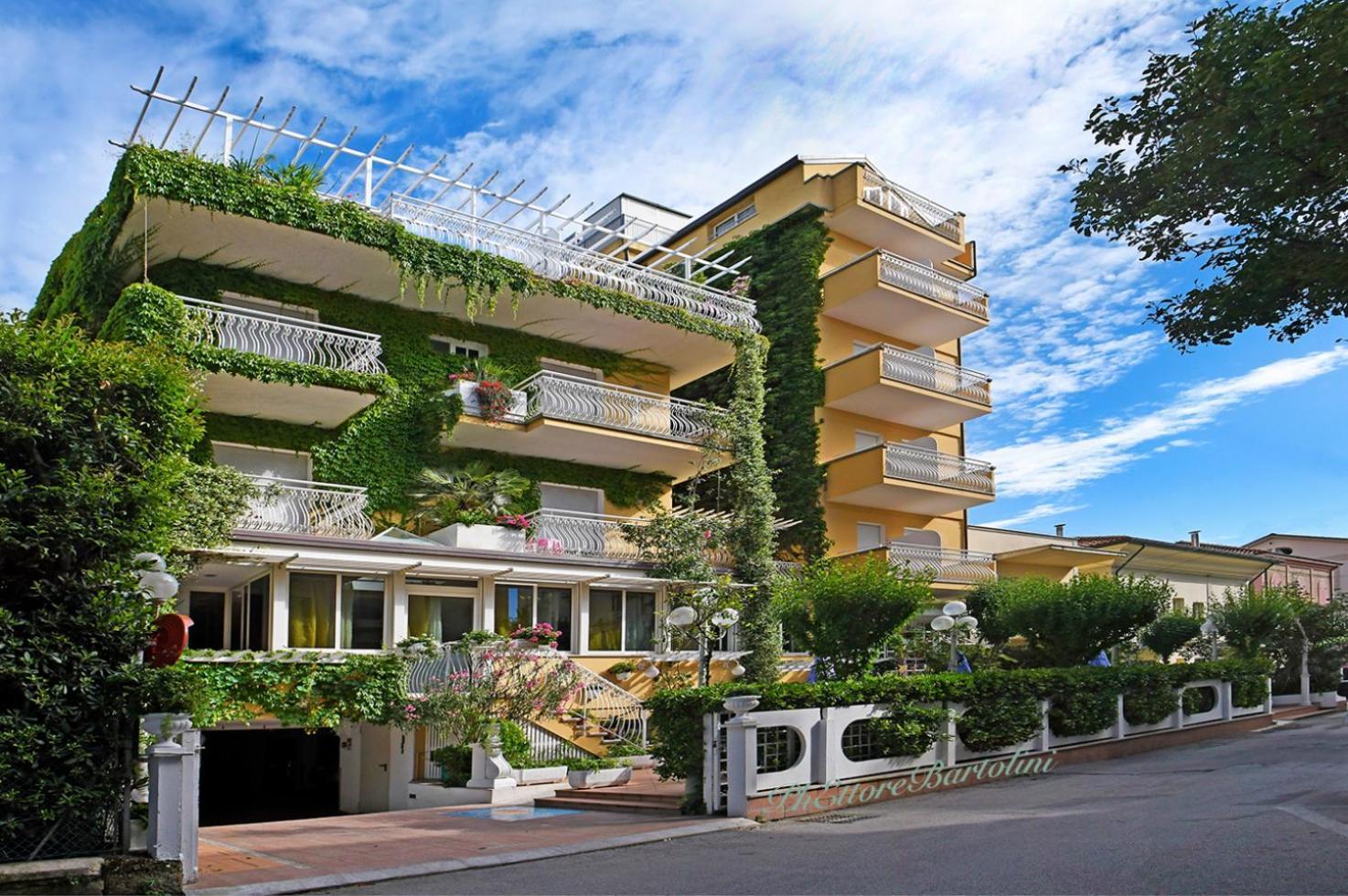 Hotel Marconi كاتوليكا المظهر الخارجي الصورة